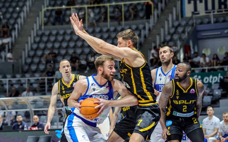 Košarkaši Zadra večeras na Višnjiku kreću u treće u nizu finale protiv Splita