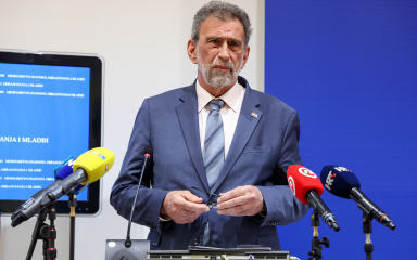 Roditelji nekritički opravdavaju i do 400 izostanaka godišnje