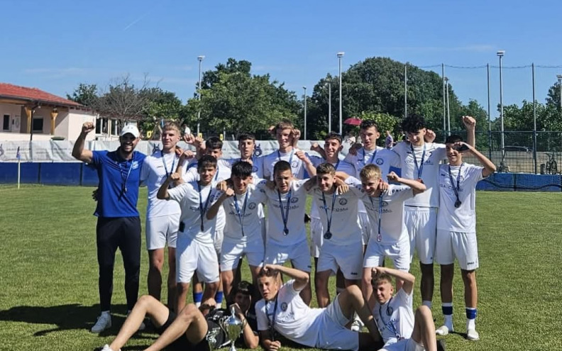 DALMATINKO CUP Dva zlatna pehara Arbanasa, dva odličja Zadra i Zadarnove