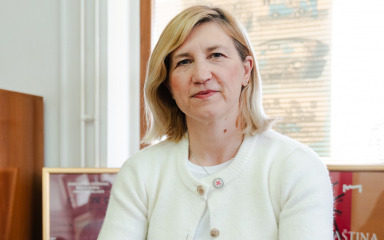 Crveni križ pomaže socijalno ugroženima s čak 650 paketa pomoći: “Sve više dijelimo interventne pakete”