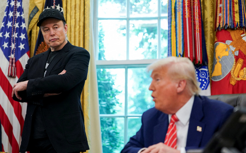 Trump napao Muska eskalirajući javni sukob oko poreznog zakona