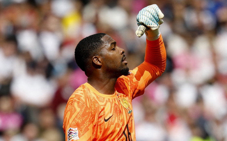 Mike Maignan pred odlaskom u premijerligaški klub