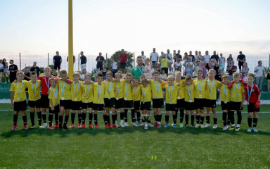 Papaline Abecede prvaci 1. MŽNL: Pravi momčadski duh  vrijedi više od trofeja