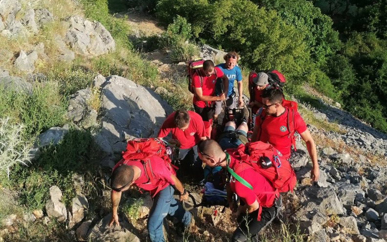 Zadarski HGSS spašavao osobu na Kudinom mostu zbog vrućine