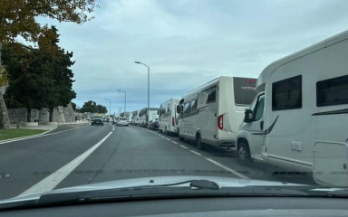 Svake sezone kamperi ljetuju “na divlje”. Iz Grada najavljuju strože kontrole