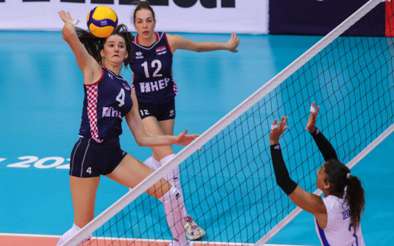 Snažan otpor hrvatskih odbojkašica, ali i treći poraz
