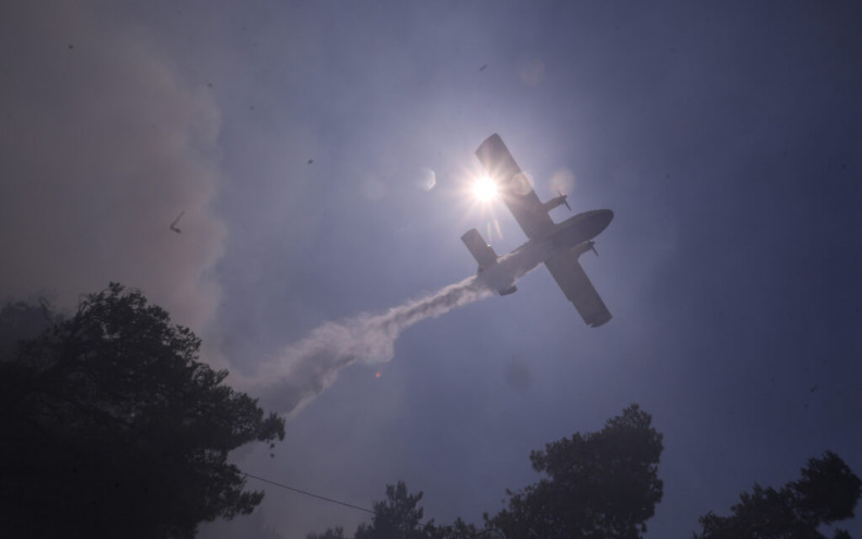 Požar kod Omiša pod nadzorom vatrogasaca