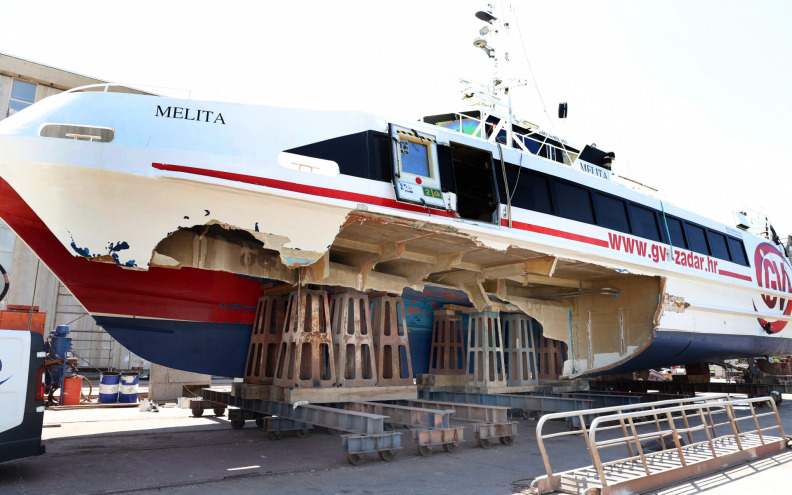 ’Melita’ dotegljena u šibensko brodogradilište, šteta je ogromna