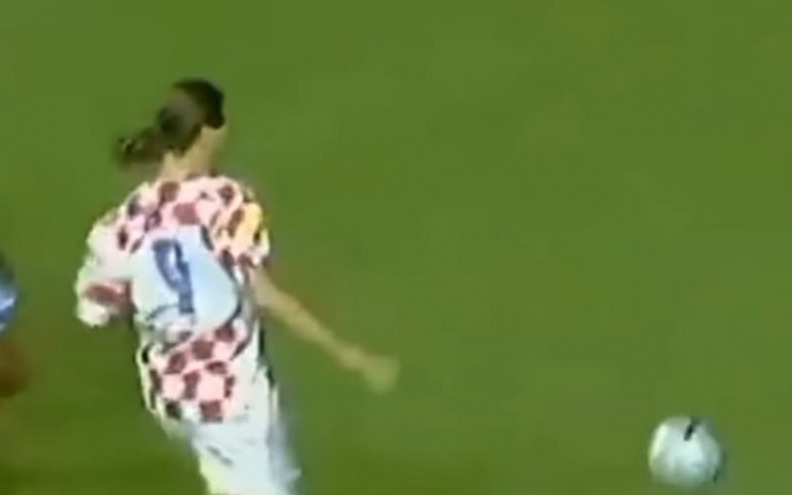 Vatreni su na današnji dan bili blizu 'osvete' velikim rivalima: Presudila je sporna sudačka odluka i 'zicer'