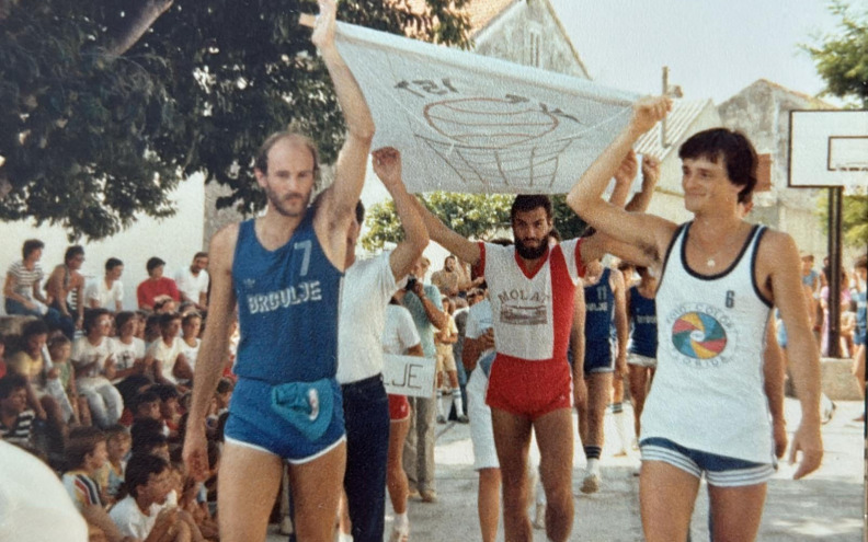 Odlazak skromnog čovjeka, svestranog sportaša, člana najbolje generacije u povijesti NK-a Omladinac