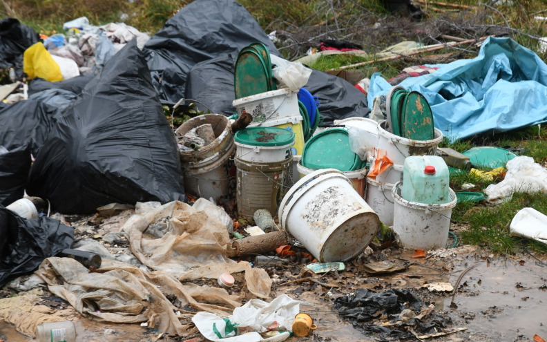 Ilegalni deponiji po Zadarskoj županiji uporno niču na istim lokacijama