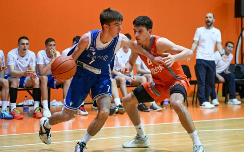 Trojica Zadrana u misiji povratka u A diviziju