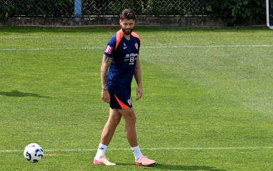 Duje Ćaleta-Car na korak do prelaska u baskijski klub