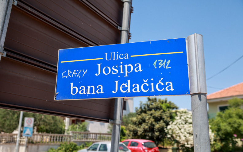 Slovaku koji je u Pakoštanima ubio ženu određen istražni zatvor