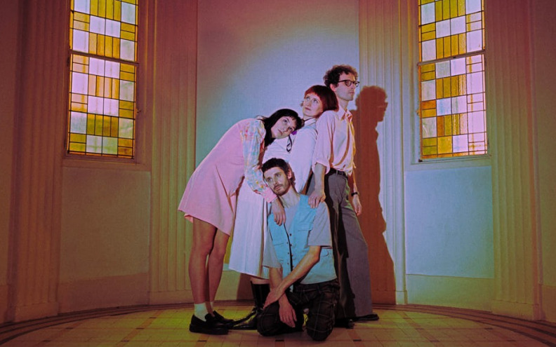 Večeras u Nigdjezemsku stiže francuski indie rock sastav