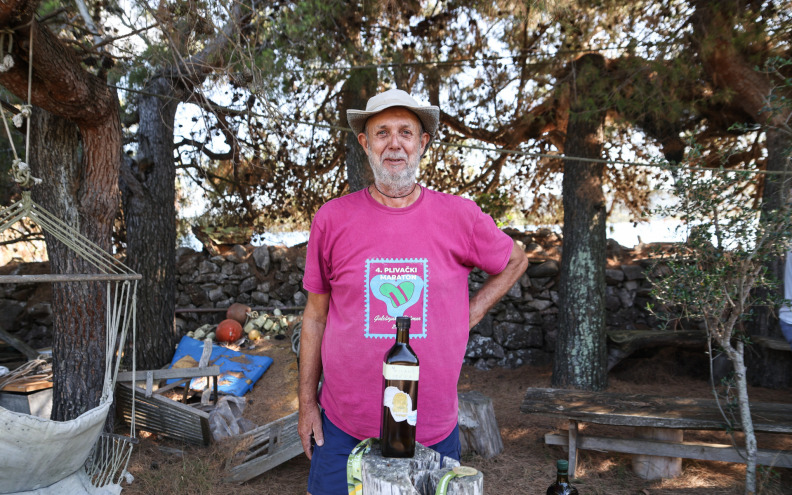 Ulje s Bapca u spomen na Branu: 'Ovo je ulje kao i naš dragi brat Branislav...'