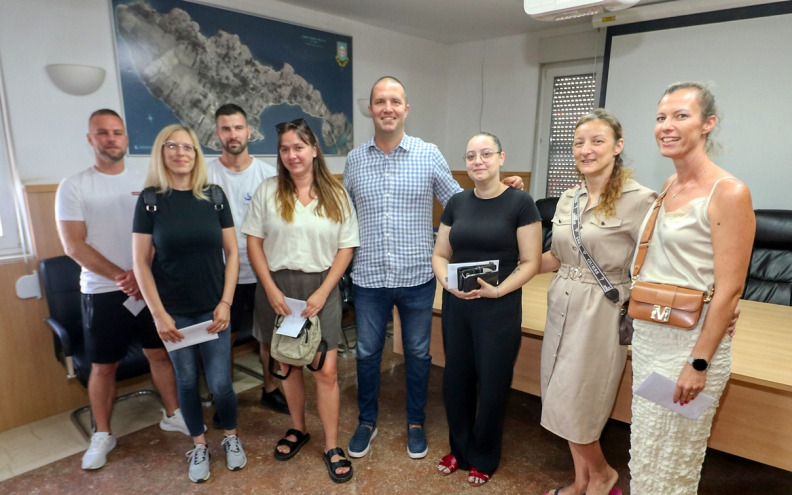 Viranima su uručene potpore za novorođenčad