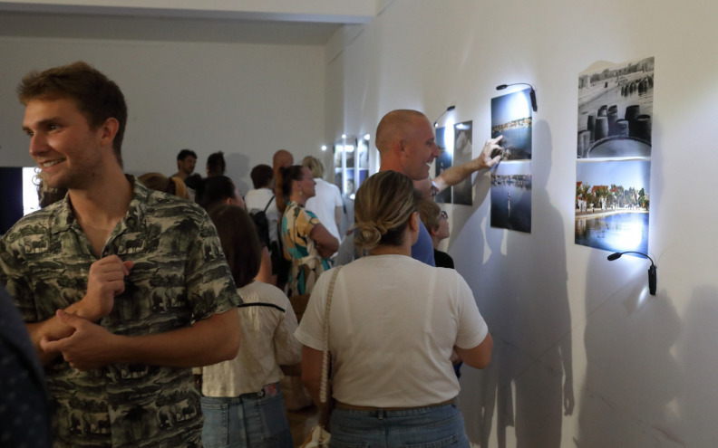 U Bibinjama otvorena kolektivna fotografska izložba