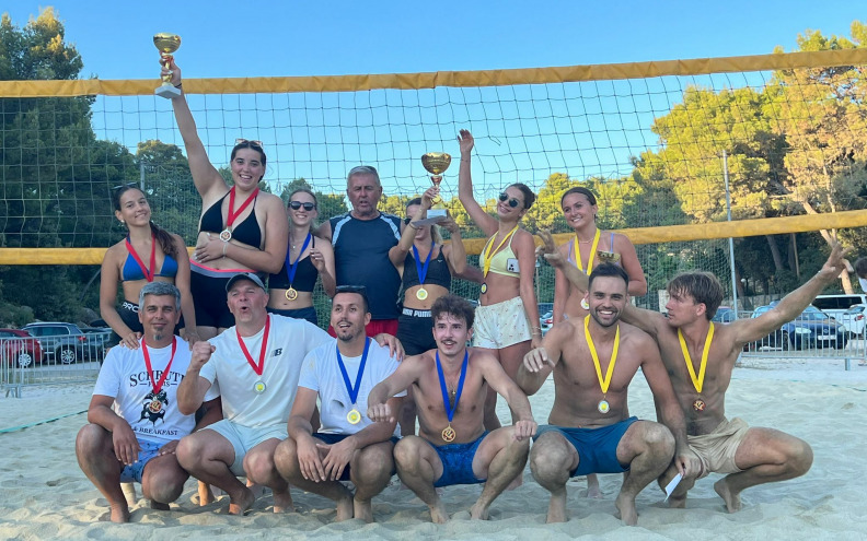 Ekipa 4A do zlatne medalje u parovima