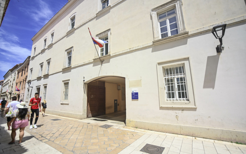 ERLIĆEVA PRAVILA Nema posla preko veze, a ni ignoriranja građana i medija