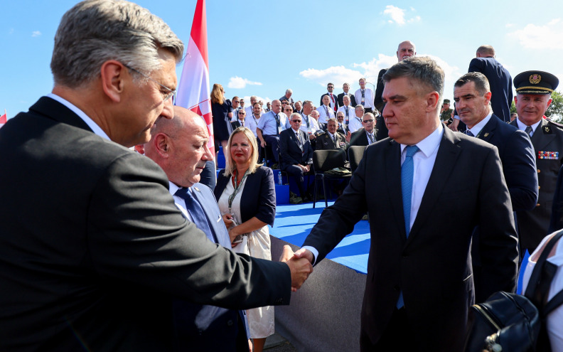 Milanović: U mimohodu su najimpresivniji ljudi i zbog njih smo danas ovdje