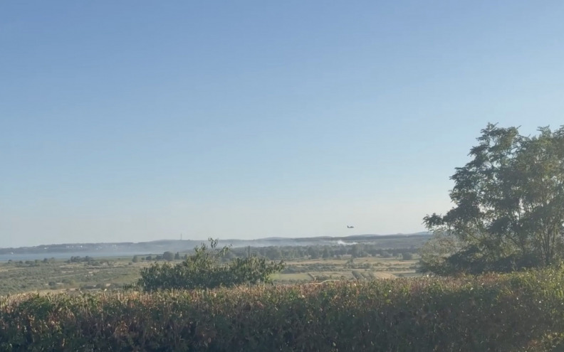 Požar kod Pakoštana lokaliziran