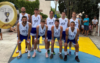 Zaboravite NBA – na ovom hrvatskom otoku igra se najposebniji turnir već 50 godina!