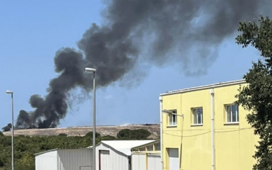 [FOTO/VIDEO] Požar na deponiju se brzo širi, donosimo najnovije
