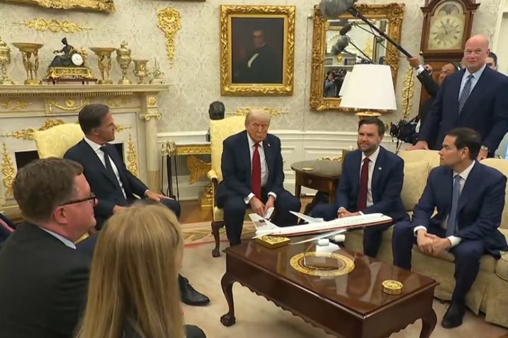 Trump zaprijetio Rusiji, a Ukrajini obećao 