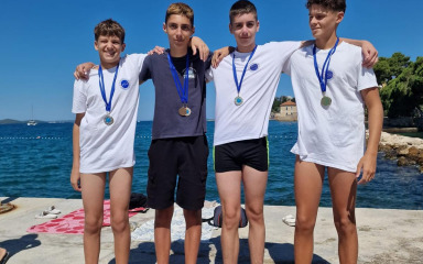 PK JADERA 14 plivača doplivalo do 15 medalja na Županijskom prvenstvu