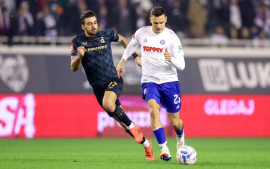 Uremović i službeno iz Hajduka u japanski Kawasaki