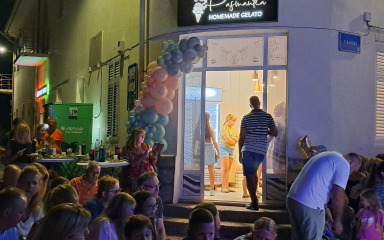 Ivana Šišić počastila posjetitelje! ‘Pašmanka’ proslavila svoj prvi rođendan