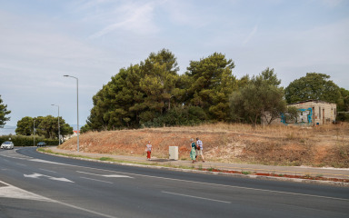 Opasan trend stigao u Zadar! Maloljetnici kamenjem gađaju vozila