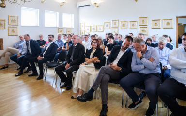 Općina Zemunik Donji svečanom sjednicom obilježila Dan Općine i blagdan nebeske zaštitnice Kraljice Mira – Kraljice Hrvata