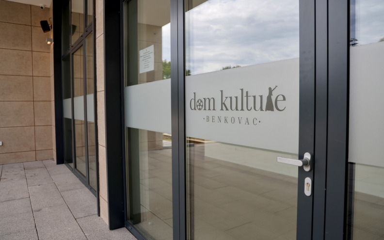 Odgađa se festival 'Nosi se': 'Benkovac i njegovi građani postaju žrtve, teren za demonstraciju sile...'