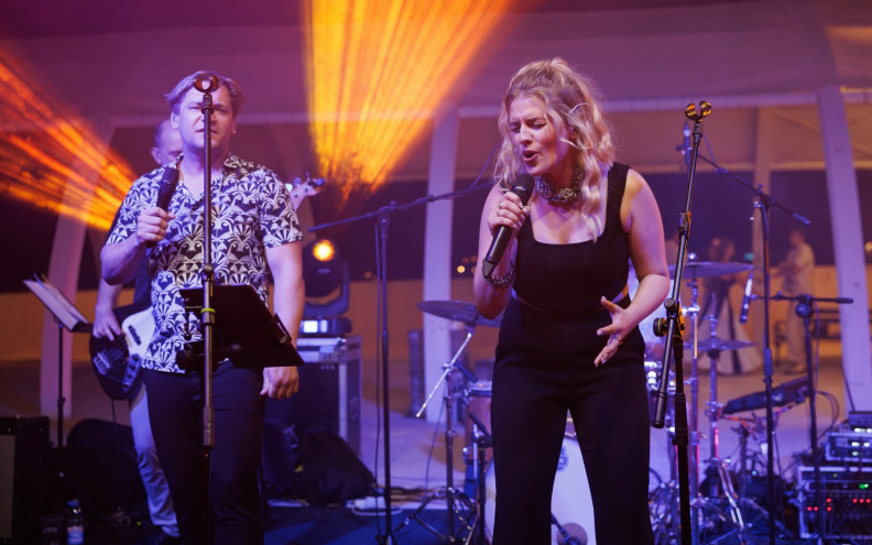 FOTO Eni Jurišić & Vjeko Ključarić oduševili publiku u Petrčanima