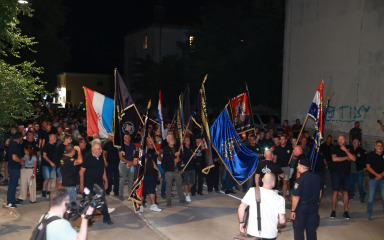 [VIDEO] Branitelji u Benkovcu ponovno na ulicama iako je festival već odgođen