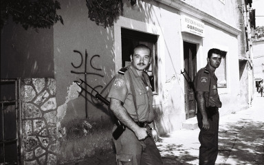 FOTO Pogledajte fotografije nastale za vrijeme Oluje u Obrovcu