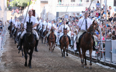 Sinj prepun posjetitelja uoči Alke