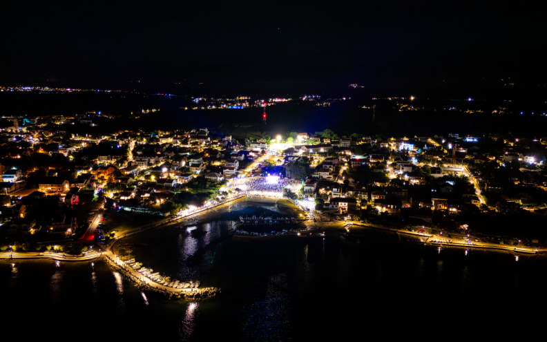 PRIPREMITE SE ZA PARTY Magazin za vikend stiže u Privlaku