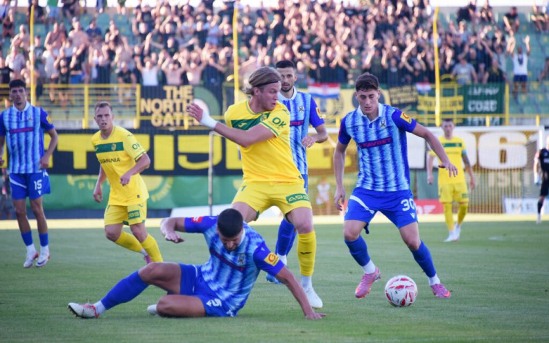 HNL: Lokomotiva u 94. minuti do boda u Puli