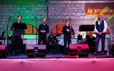 4 Tenora u Kukljici priredili večer vrhunske glazbe pod zvijezdama