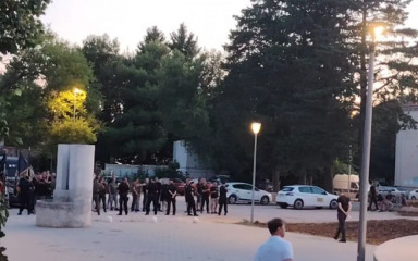 Otkazana predstava u Benkovcu zbog branitelja koji prosvjeduju: ‘Kada sam ih pokušala snimiti…’