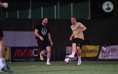 Svi favoriti lagano među 16, braća Labus riješila Šišmiše