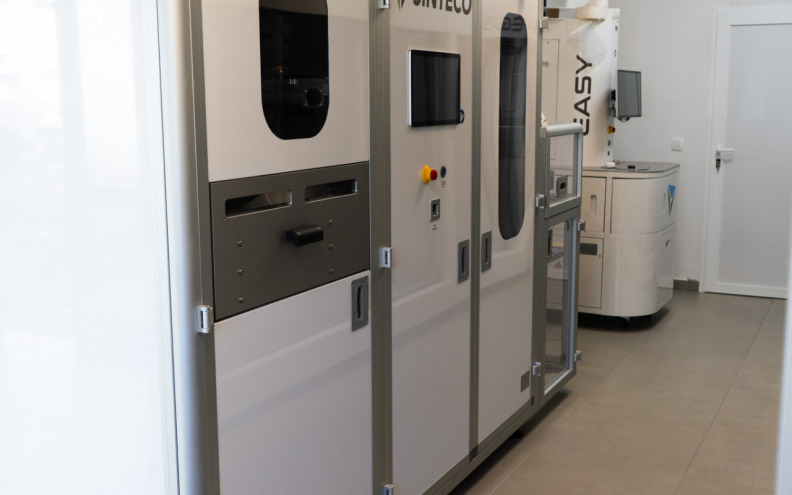 U bolničkoj ljekarni OB Zadar robot pakira pojedinačne doze i tako štedi lijekove