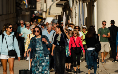 U odnosu na špicu, posezona u Zadru upola jeftinija