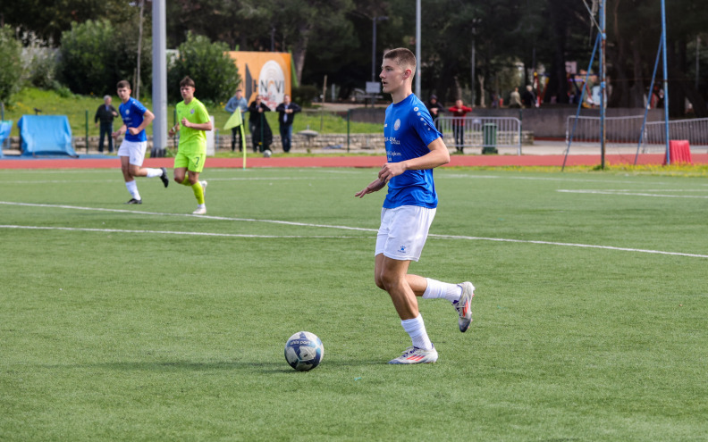 Pobjeda i remi za početak u 2. NL mladih nogometaša Zadra