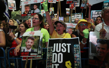 Obitelji preostalih izraelskih talaca: ‘Jedina prepreka njihovom povratku je Netanyahu’