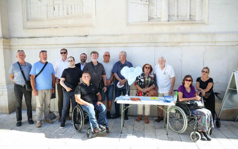 Udruga tjelesnih invalida upozorava: Samo jedan rukohvat mijenja život, ali...