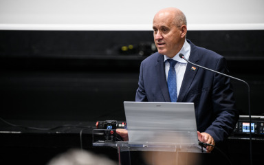 Ministar Bačić u Zadru: ‘Želimo balansirati između očuvanja i razvoja Jadrana’